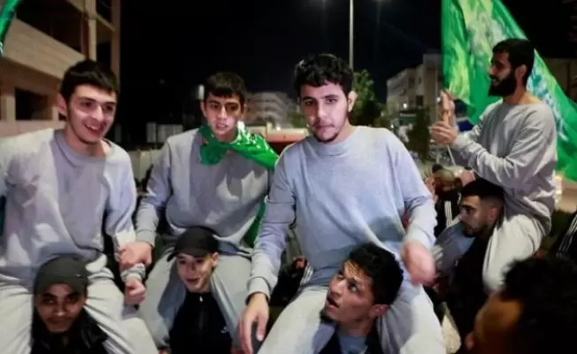 أطفال فلسطين الى الحرية