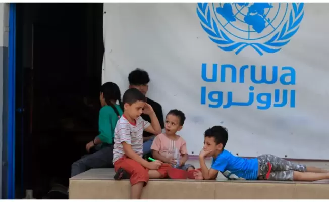 الاونروا