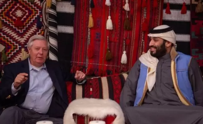 بن سلمان مستقبلا السيناتور الأمريكي غراهام .. التطبيع ثالثهما