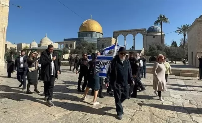 الانتهاكات بحق الأقصى