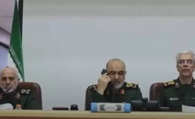 سلامي يعطي إشارة البدءئ بالرد الإيراني
