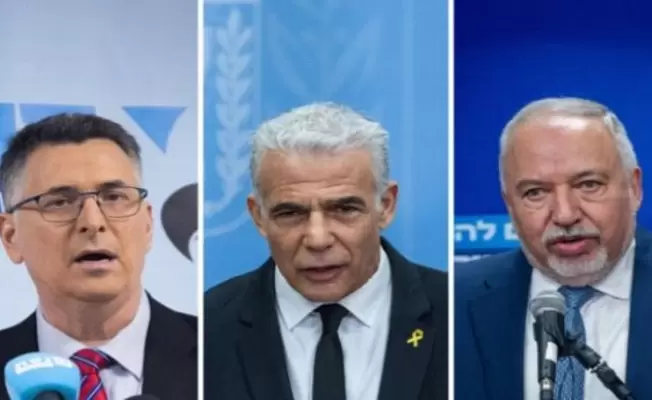 أعضاء نادي معارضي نتنياهو: ليبرمان ، لبيد وساعر