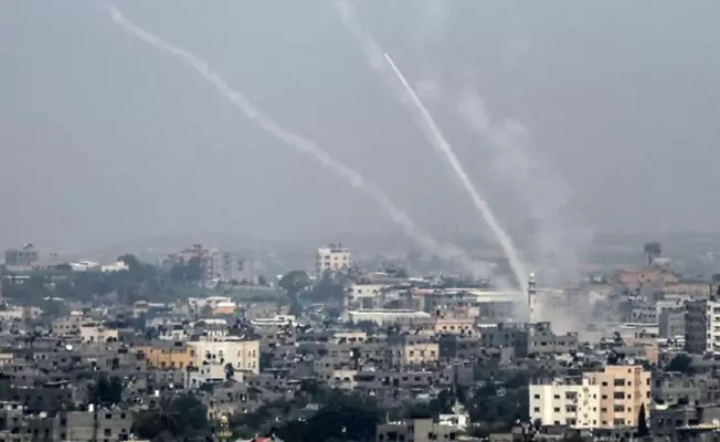 رشقة صاروخية