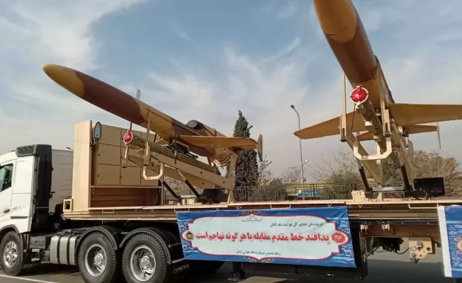 مسيرة كرار مزودة بالصواريخ