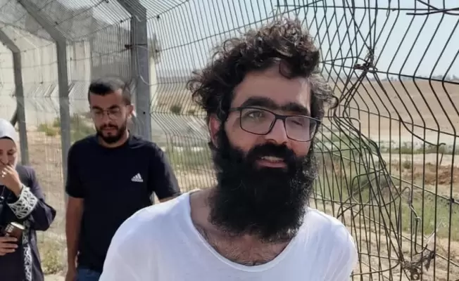 الصحافي الفلسطيني معاذ عمارنة