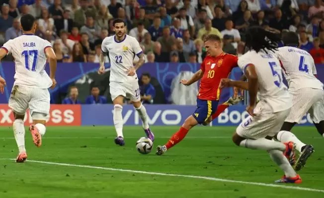 الهدف الثاني  للاسبان