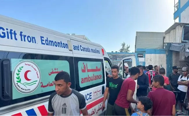 مجزرة بشعة تطال مدرسة وسط غزة