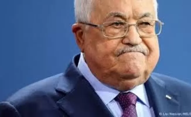 شعار عباس: لا للوحدة الوطنية.. نعم للتنسيق الأمني صاحب نظرية "احمونا .. اعتبرونا حيوانات"