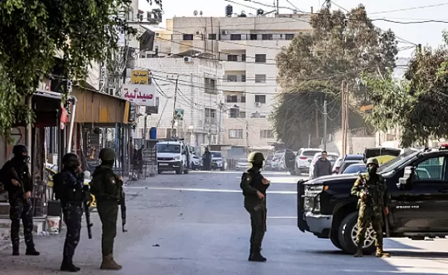 أجهزة عباس الأمنية... على مين؟..