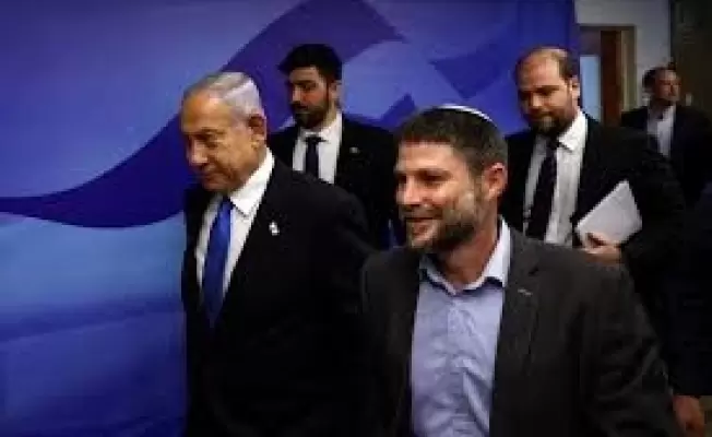 نتن يسعى لحماية الحكومة من الانهيار