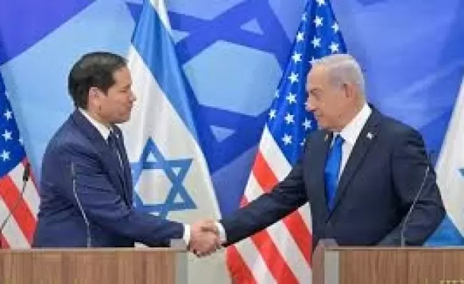 روبيو بالحضن الصهيوني