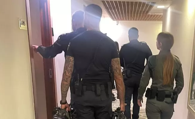 مداهمة غرف الصحفيين الفلسطينيين في احد فنادق حيفا