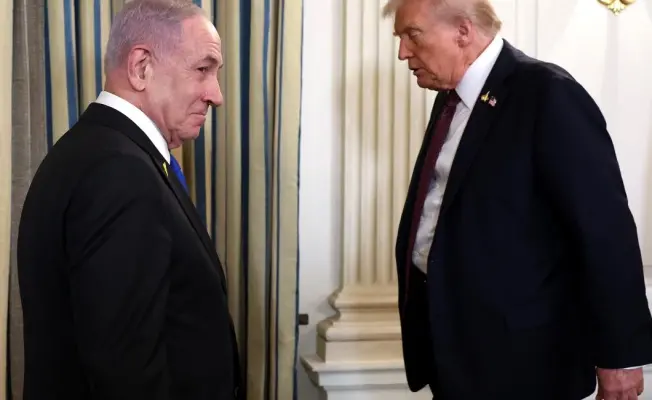 مجرما الحرب ترامب والنتن