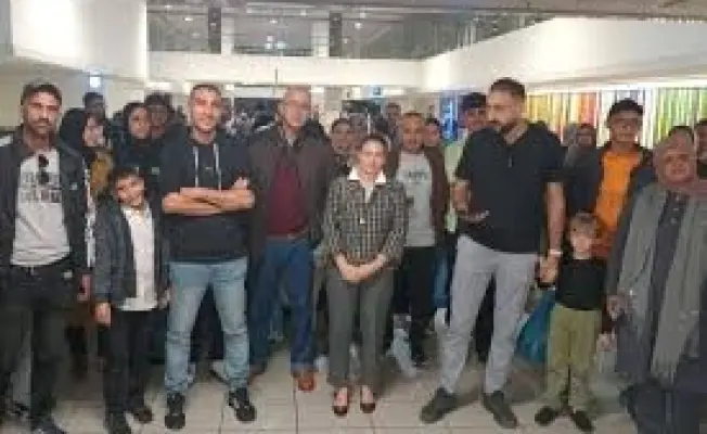 من غزة الى جوهانسبورغعبر مطار رامون