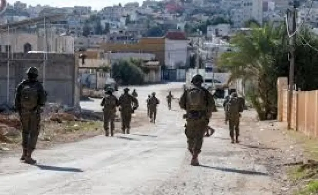 المواجهة في الضفة باللحم الحي