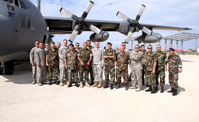 قاعدة حامات... الجيش الأمريكي على الأرض حاضرين!..