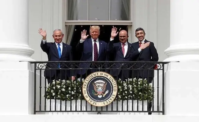 غلمان الخليج يوقعون على اتفاقيات أبراهام!..
