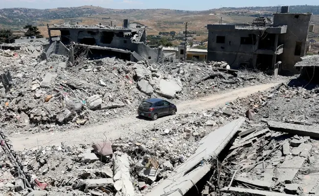 وفد السلطة اللبنانية يؤبد الاحتلال في الجنوب المدمر!