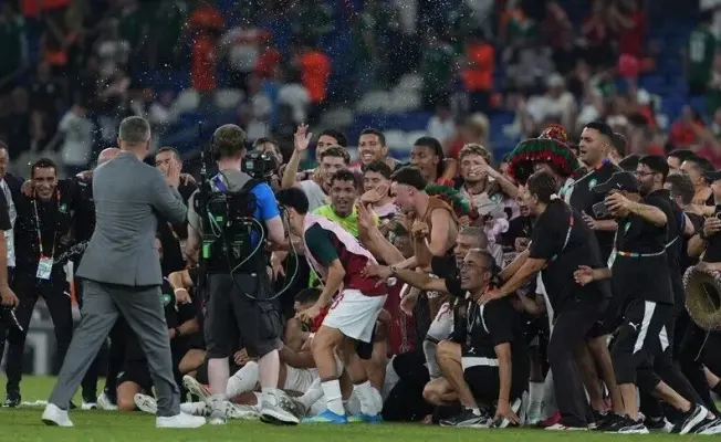 المغرب يهزم هولندا وينتقل الى دور ال16