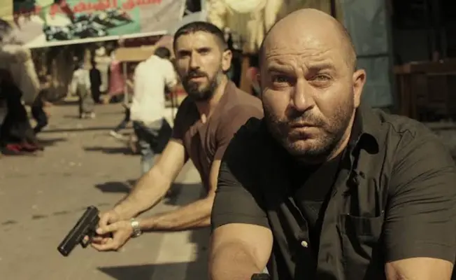 مشهد من مسلسل "فوضى"