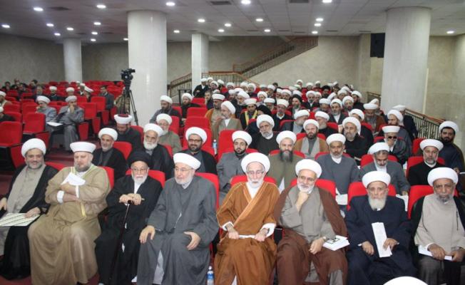 من المهرجان السياسي في بيروت 