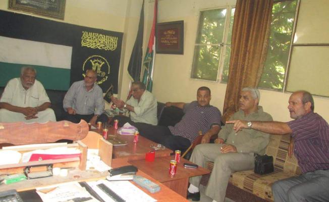 أثناء الاجتماع