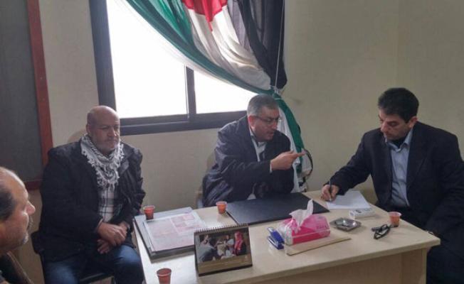 وفد الأونروا يلتقي اللجنة الشعبية