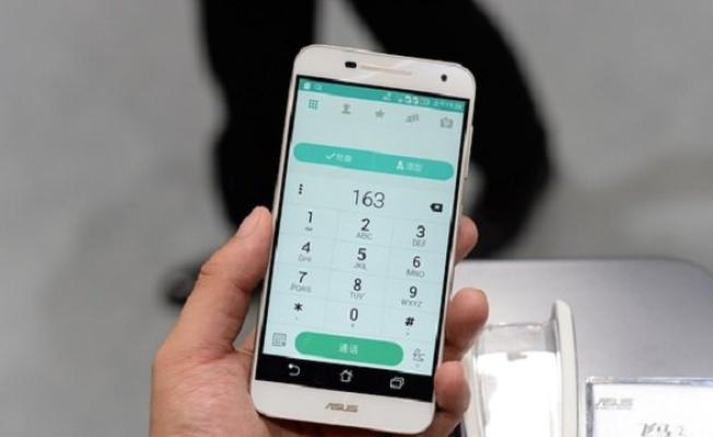 أسوس تكشف عن الهاتف الذكي Pegasus 2 Plus X550