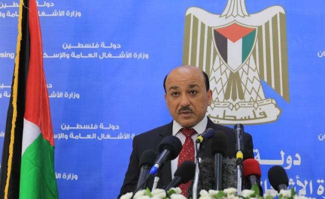 وزير الأشغال والإسكان مفيد الحساينة 