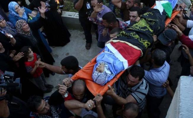 أهالي الشهداء بالخليل يرفضون استلام الجثامين بشروط العدو