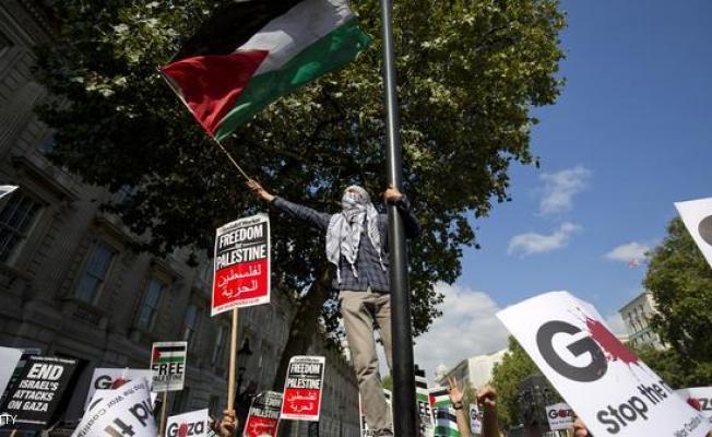خلال تظاهرة في لندن دعماً لفلسطين