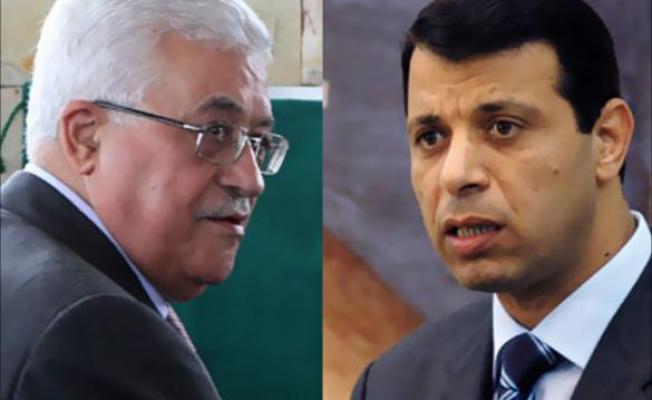 محمد دحلان ، محمود عباس