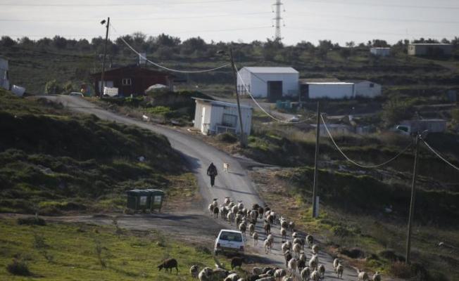 مستوطنة هافات جلعاد جنوب نابلس بالضفة المحتلة، التي تروّج لتأجير مساكن بها للسياح "الإسرائيليين" والأجانب