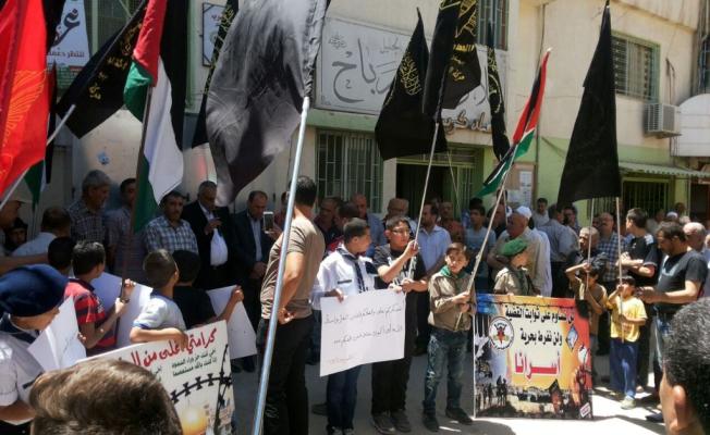 اثناء الوقفة التضامنية
