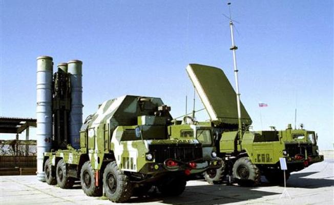 منظومة "إس - 300" الصاروخية الروسية