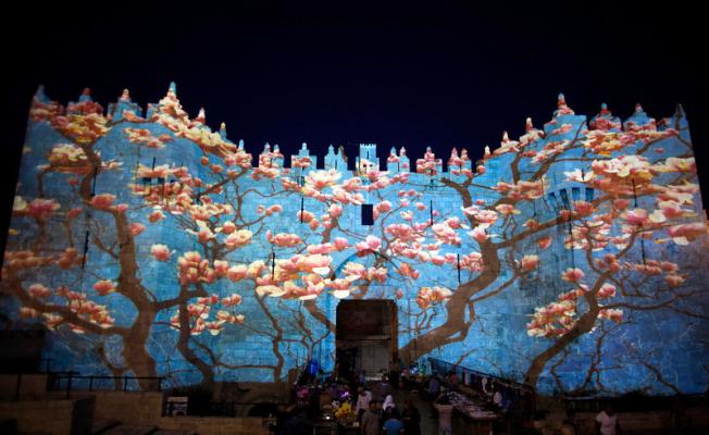 مهرجان الأنوار التهويدي (أرشيف)