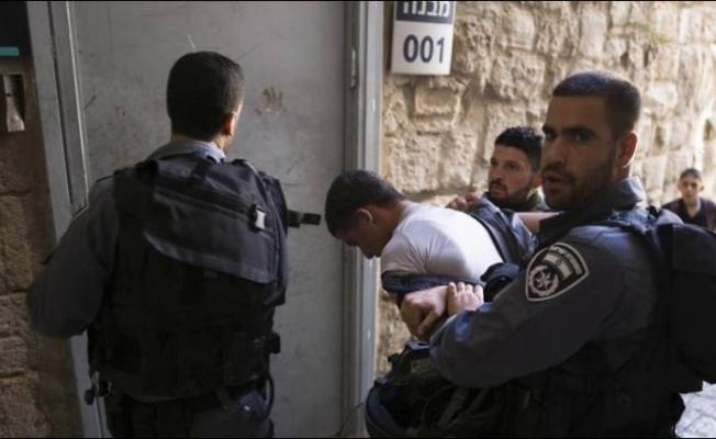 شرطة العدو تعتقل الشاب