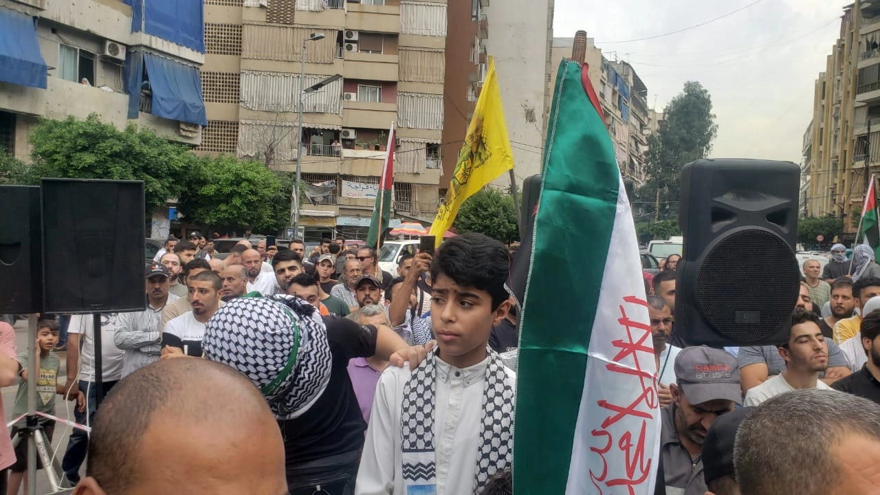من الوقفة في الطريق الجديدة