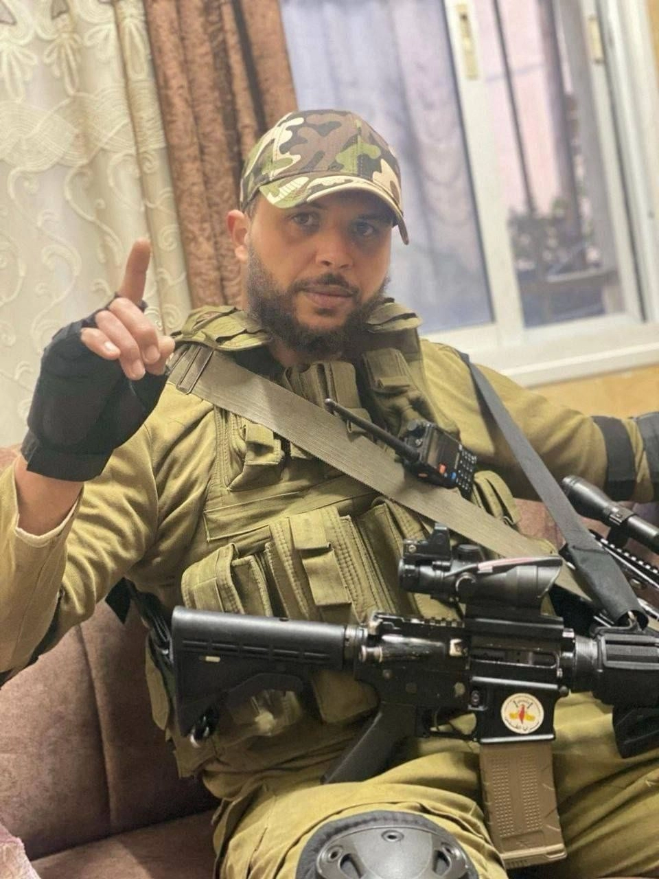 المقاوم اسعد الدمج