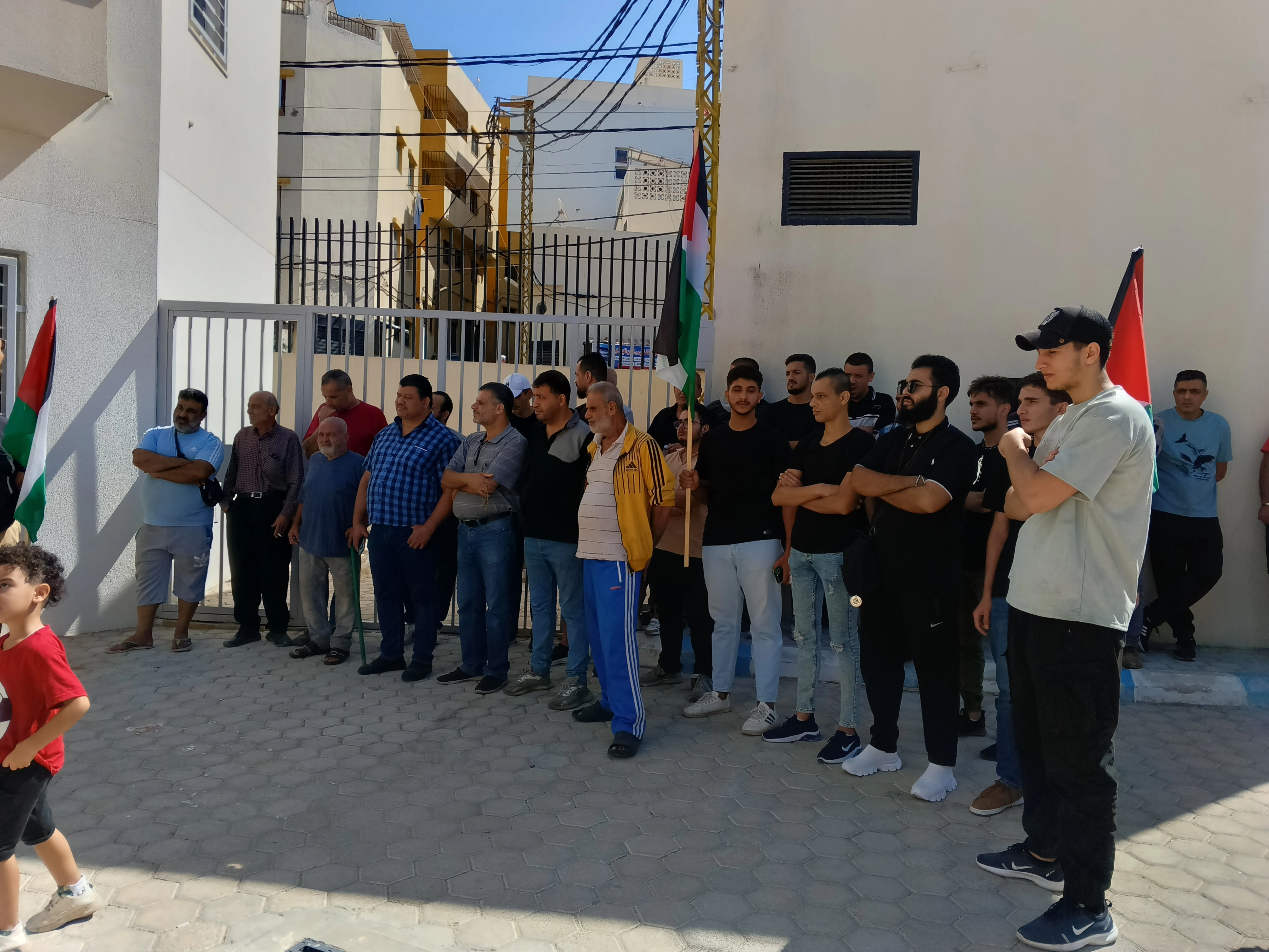 خلال الاعتصام 1