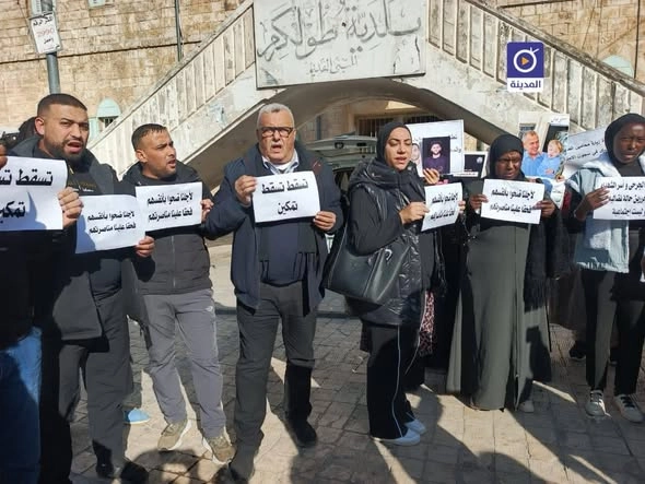 تحرك عائلات الاسرى والشهداء