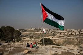 الأرض لصحابها الأصليين