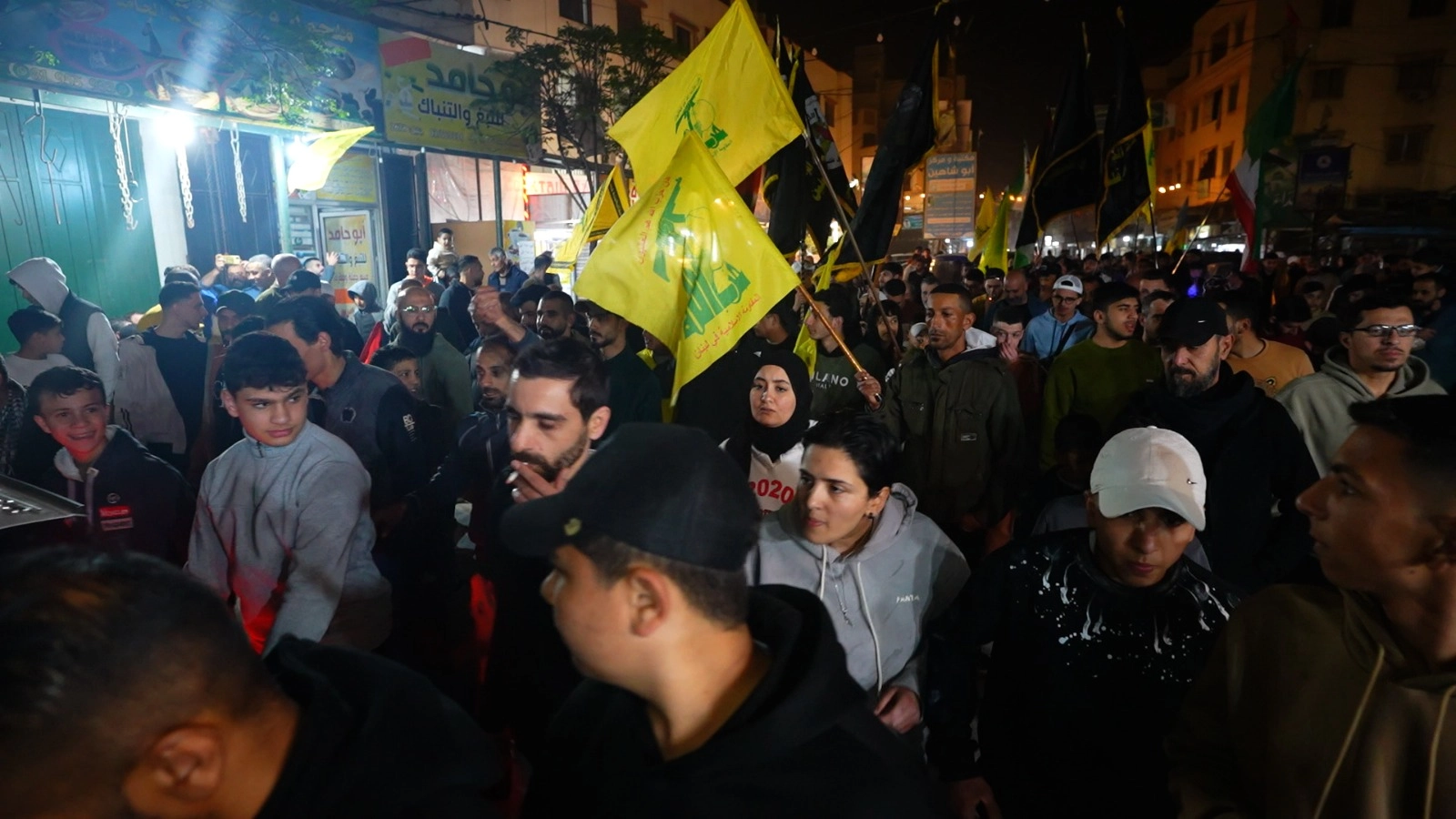 خلال المسيرة 3