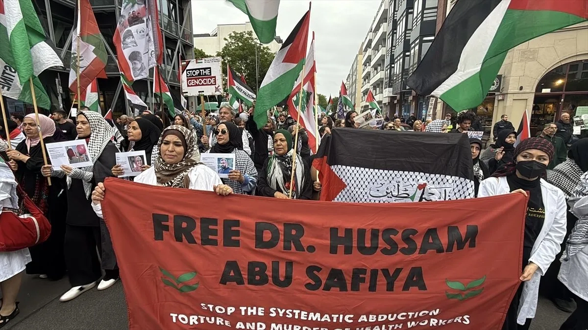 الحرية للطبيب ابو صفية تظاهرة برلين