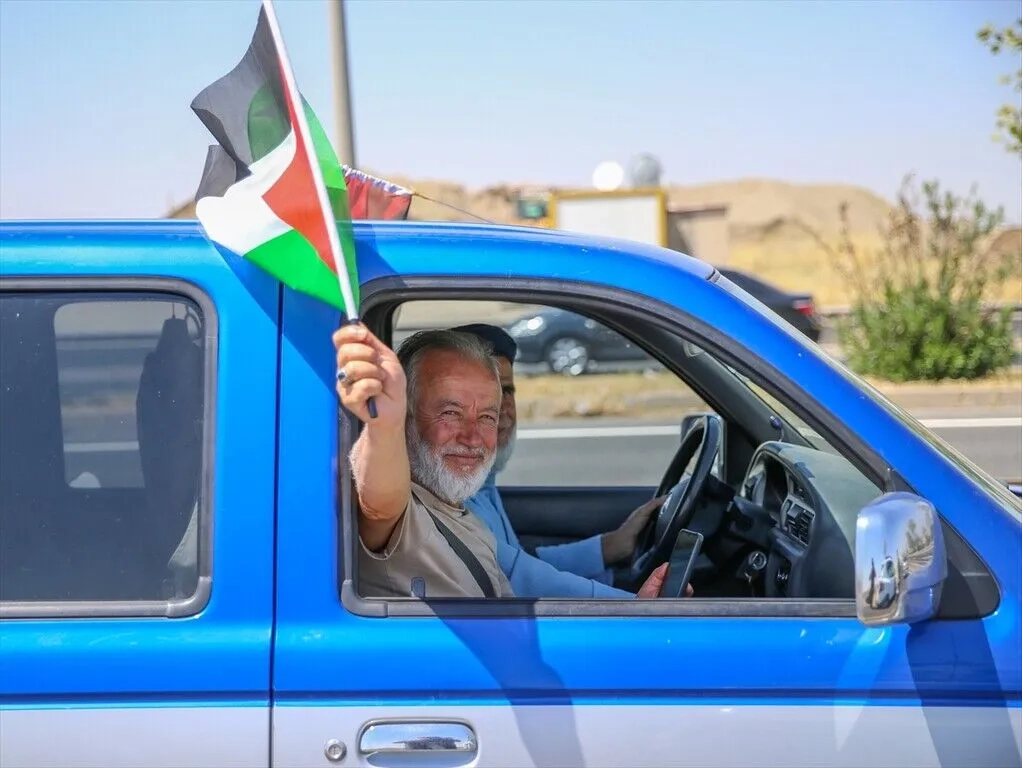 القافلة 2