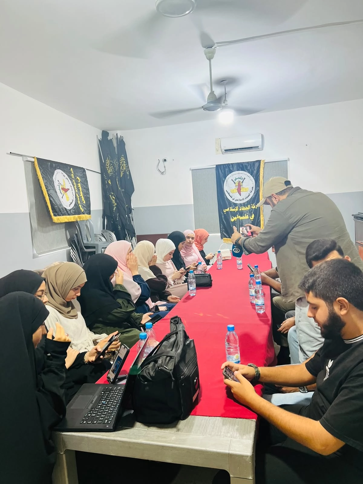 حملة رقمية 1 في عين الحلوة